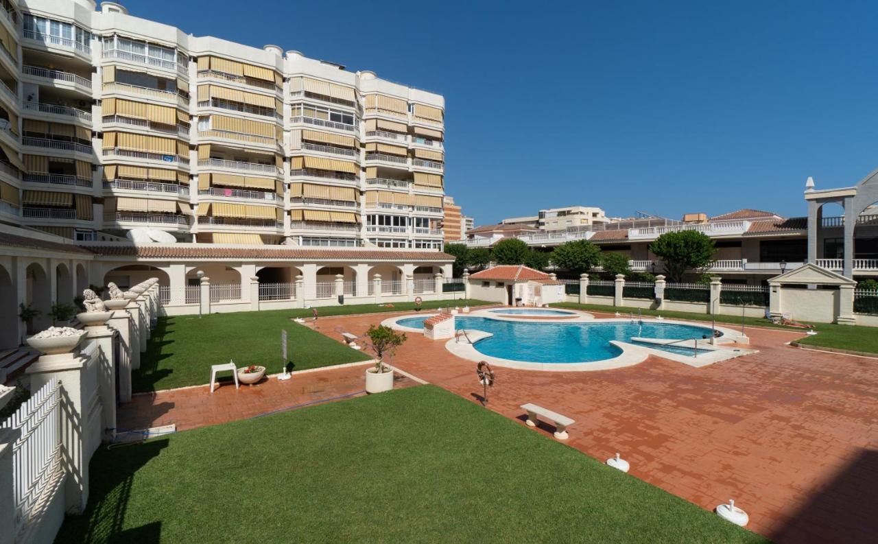 Sur Suites Detelina Фуeнхирола Екстериор снимка
